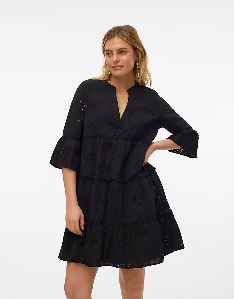 

Блузка Vero Moda черного цвета