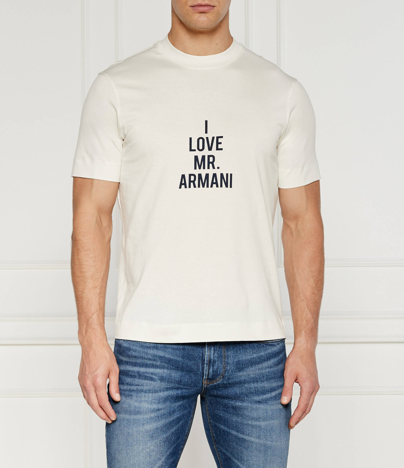 

Футболка Emporio Armani Regular Fit, экрю
