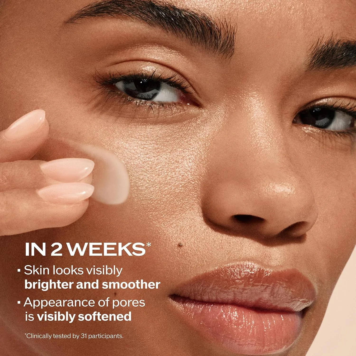 Солнцезащитный крем Shiseido Urban Environment Vita-Clear SPF 42 - невидимая формула с витамином С - матирующий эффект, сохраняющийся до 8 часов - некомедогенный - 30 мл — фото 3