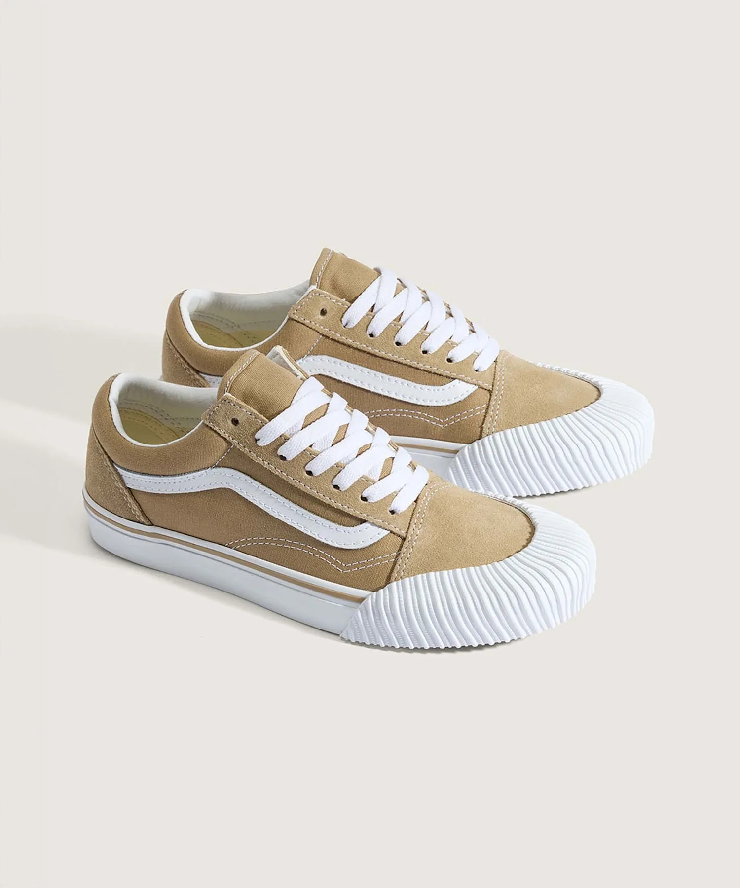 Кроссовки из натуральной кожи Old Skool VANS светло-коричневые — фото 2