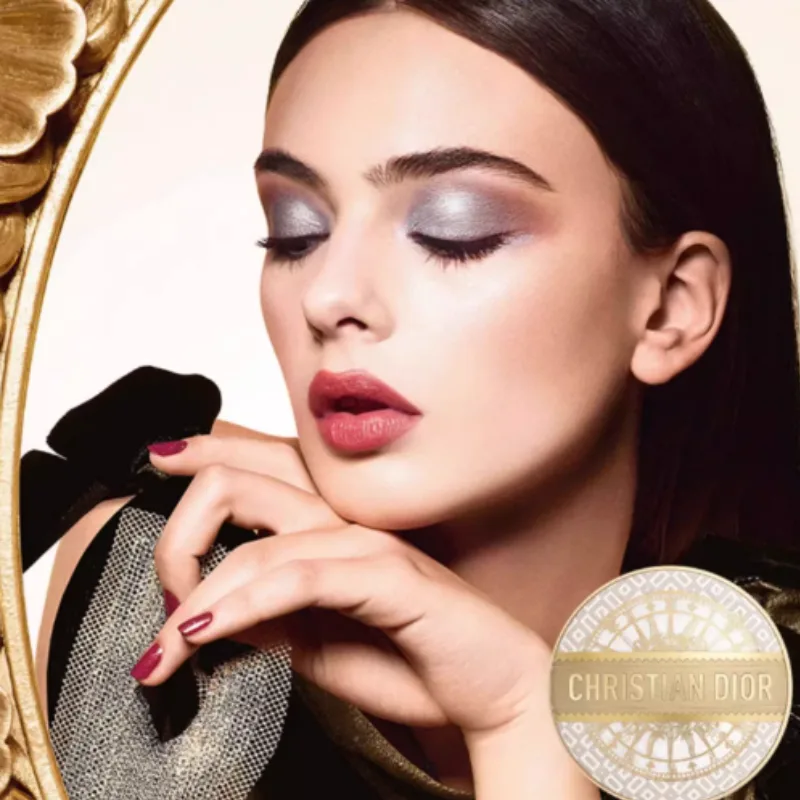 Чехол с воздушной подушкой, ограниченный выпуск к Рождеству 2024 DIOR, 2024 Christmas Limited Edition Air Cushion Case — фото 3