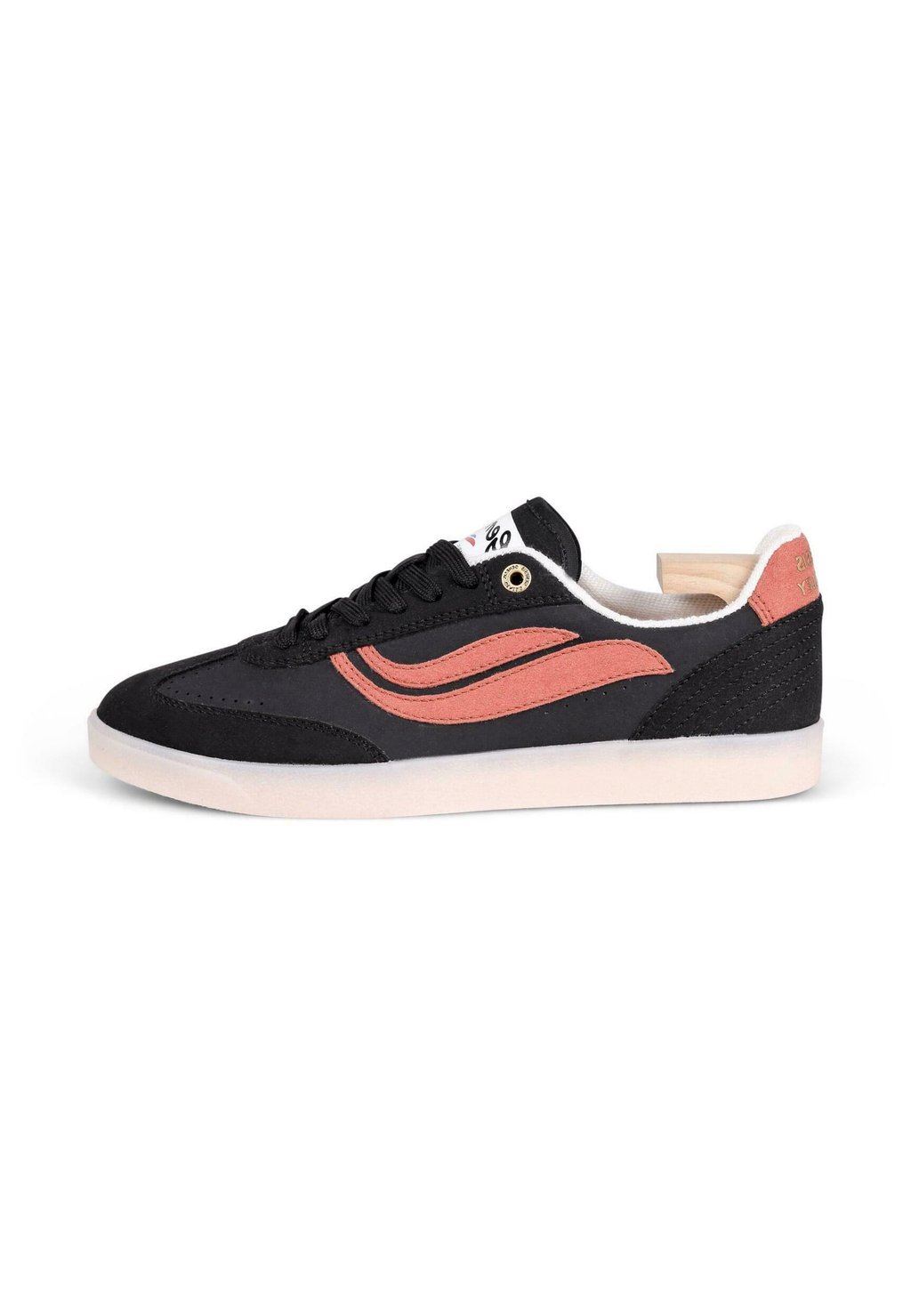 

Кроссовки Genesis Footwear, черный