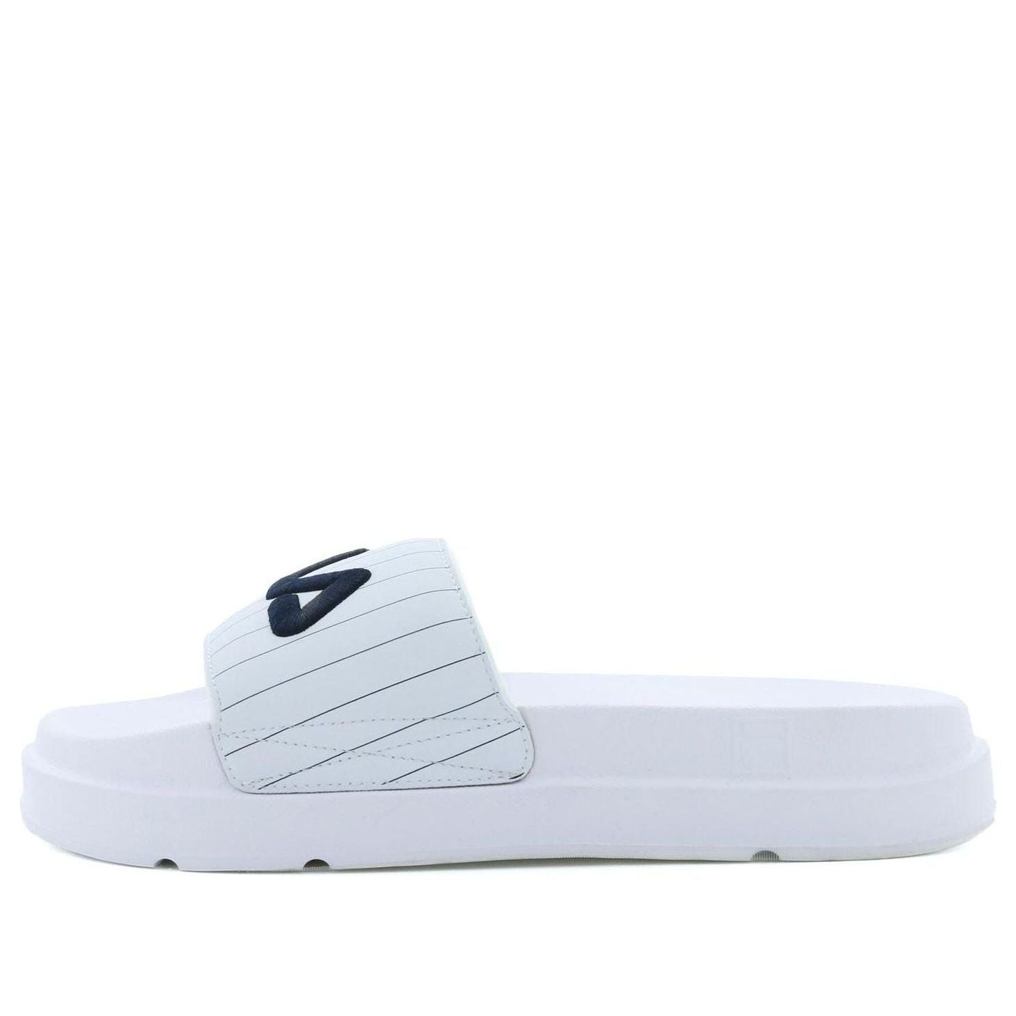 Шлепанцы (WMNS) FILA Boat Slippers 'White'