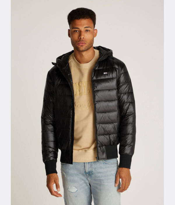 

Пуховик Tommy Jeans Regular Fit, черный
