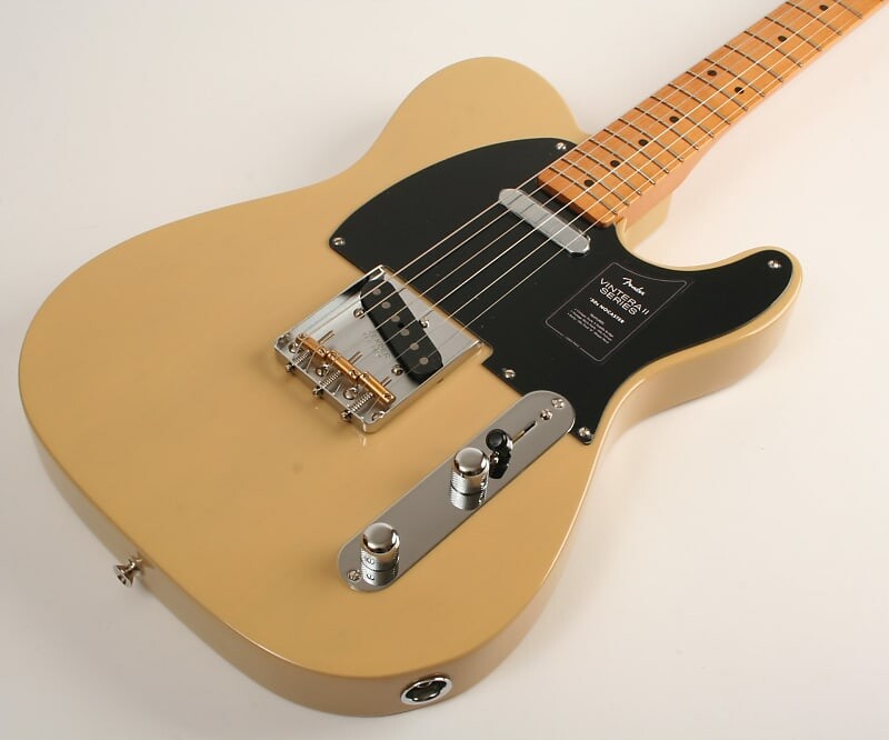 

Электрогитара Fender Vintera II '50s Nocaster Maple Fingerboard Blackguard Blonde MX23147910
