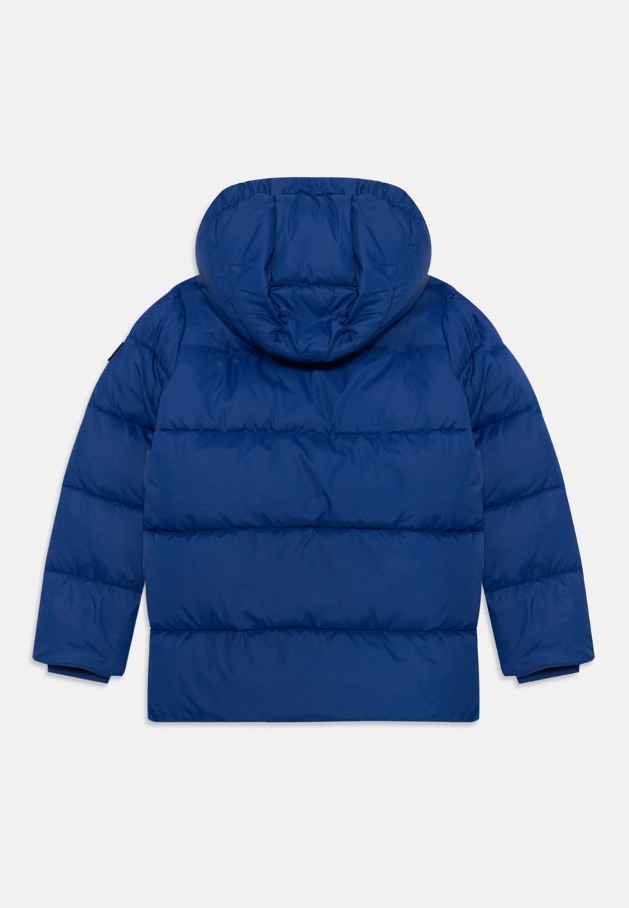 Зимняя куртка Calvin Klein Jeans ESSENTIAL PUFFER JACKET UNISEX, Bold Blue/Blue — фото 2