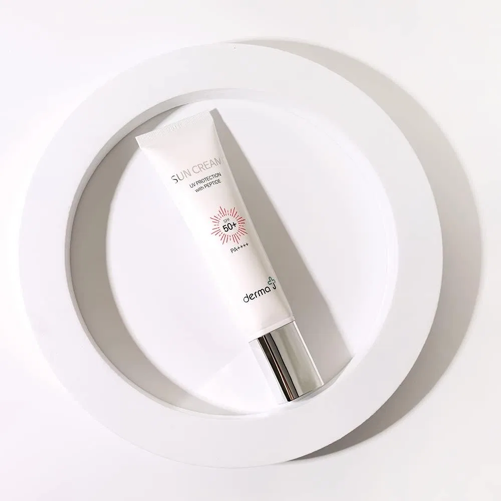 Солнцезащитный крем Tone Up Sunscreen Cream Derma J 50 мл — фото 3
