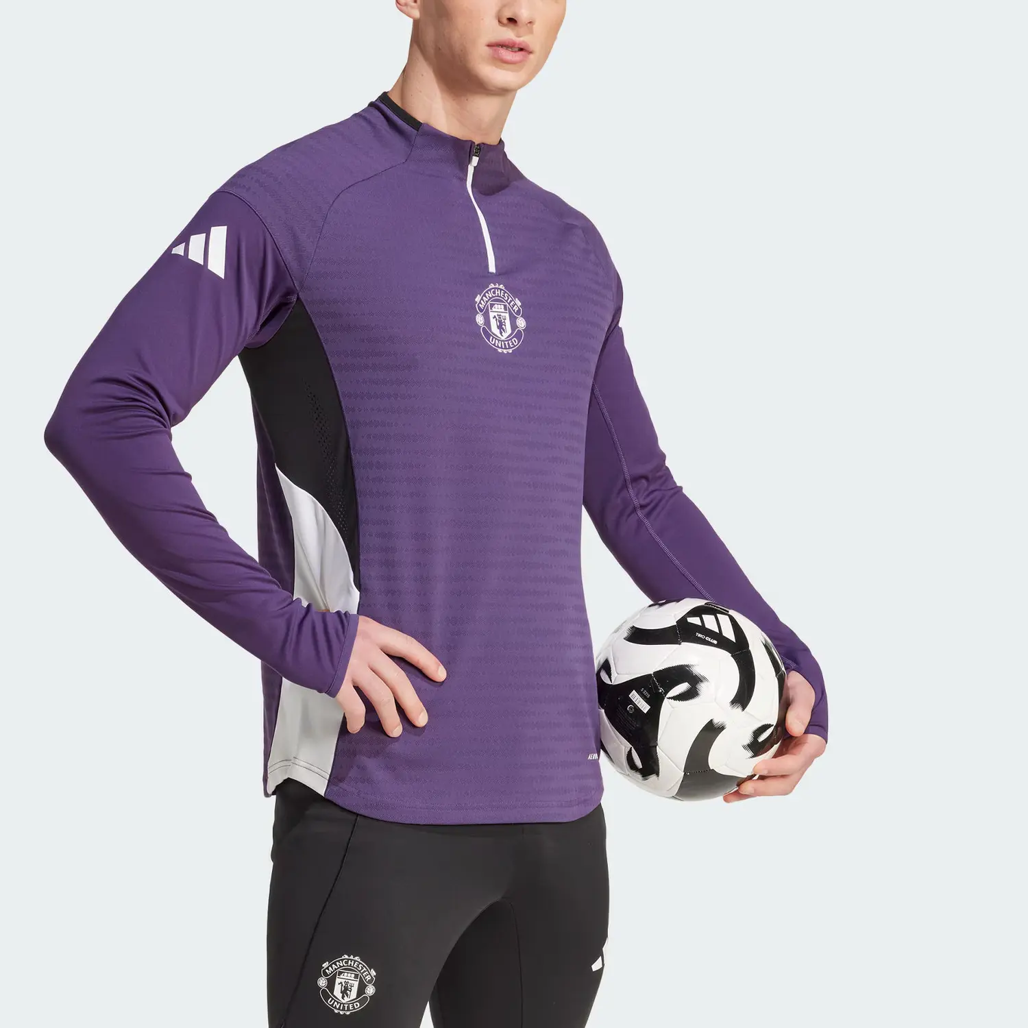 Футболка Manchester United Tiro 25 Pro Adidas, фиолетовый/белый/черный — фото 4