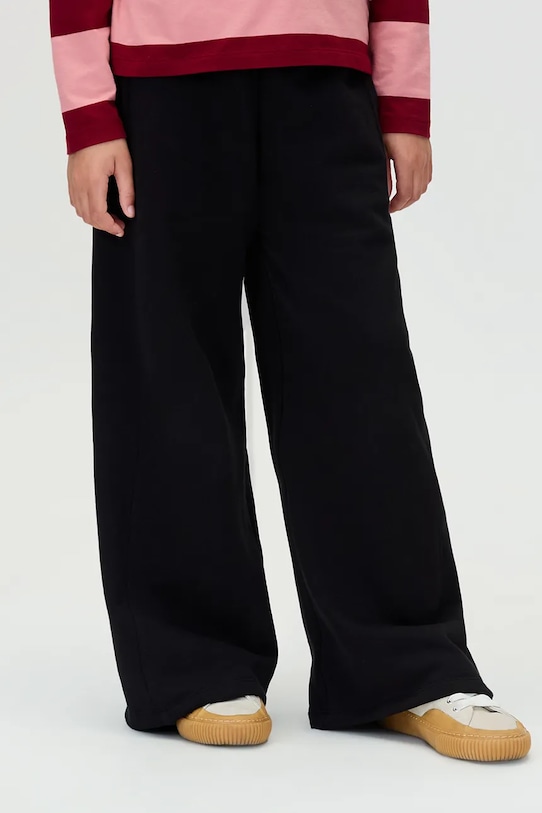 Детские спортивные штаны Calvin Klein Jeans, черный — фото 4
