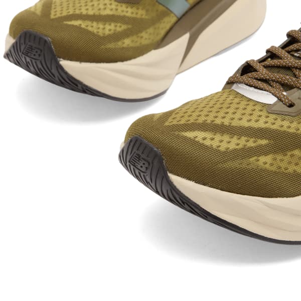 Кроссовки New Balance Fuelcell Rebel V5 New Balance Running, Woodland — фото 3