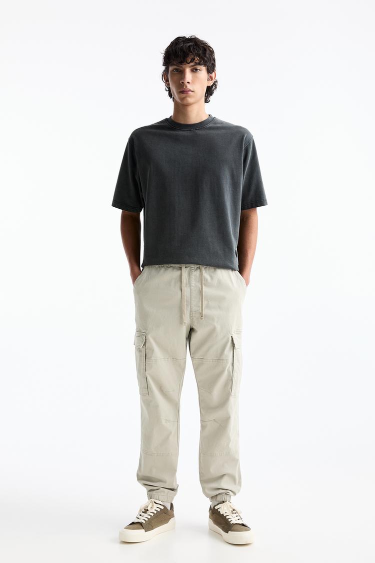 

Брюки-Джоггеры карго Pull And Bear, белый