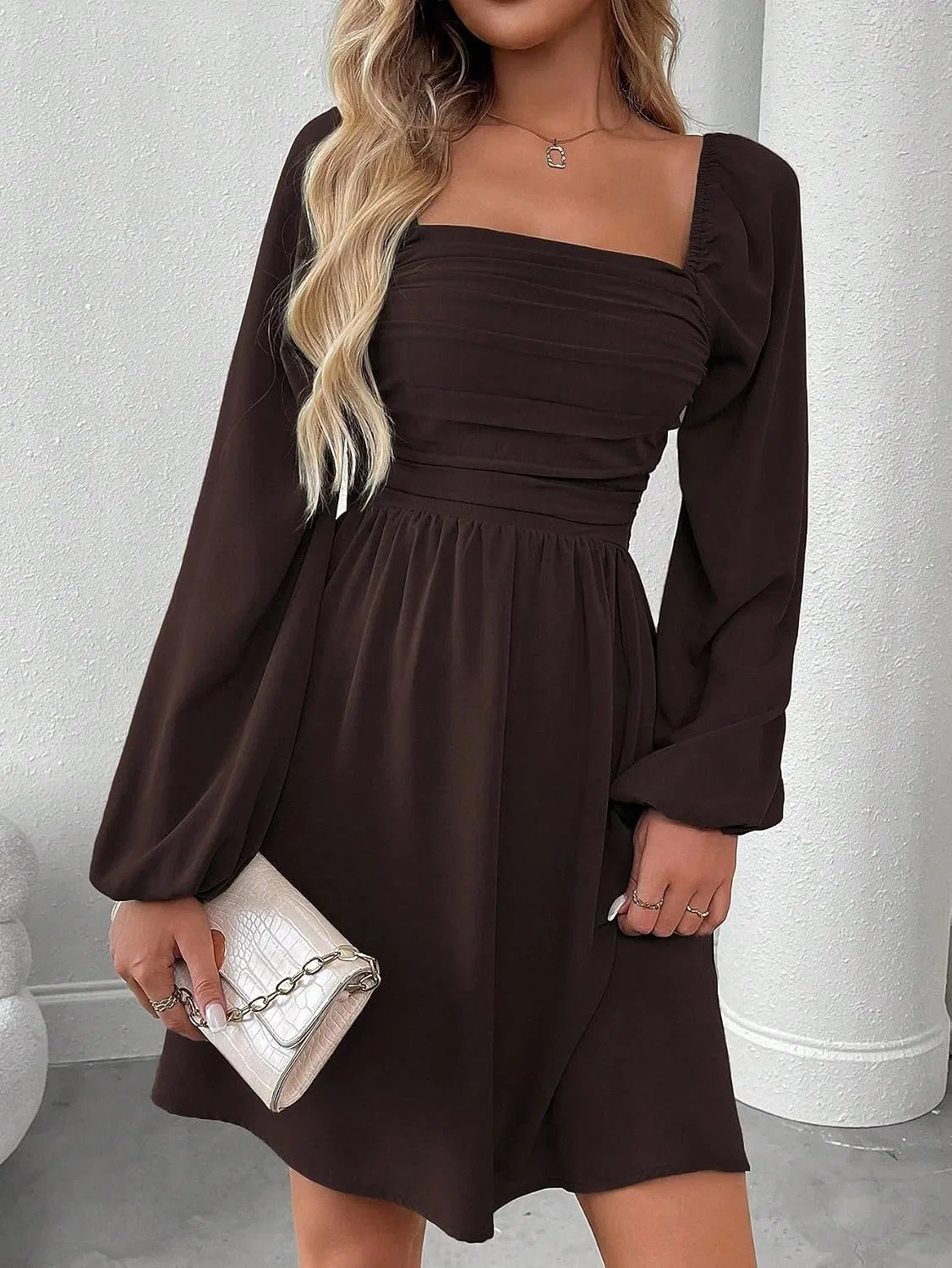 Женское мини-платье А-силуэта Square Neck Ruched, Chocolate Brown — фото 3