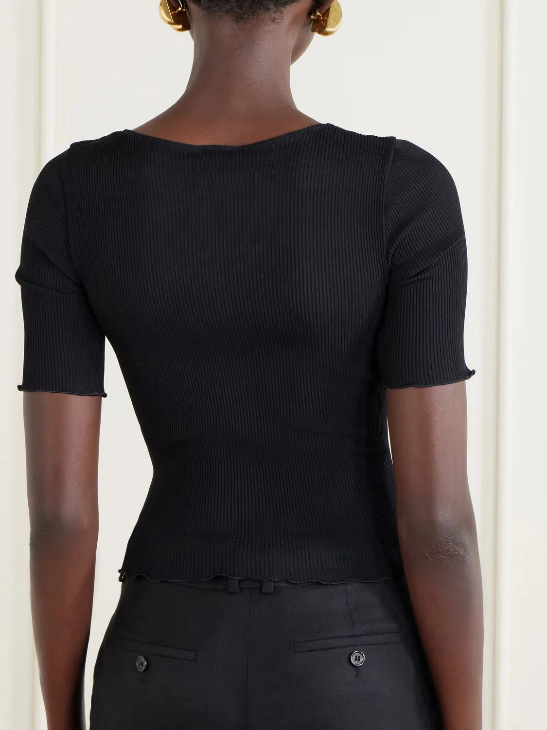 Футболка из ребристого шелка с гипюровой кружевной отделкой Saint Laurent, черный — фото 3