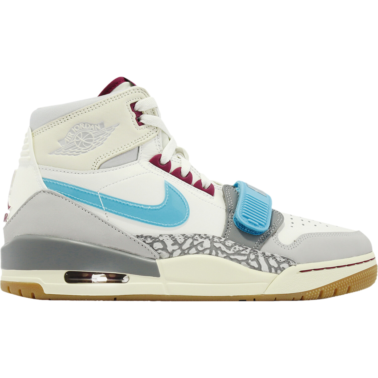 

Кроссовки Nike Jordan Legacy 312, белый