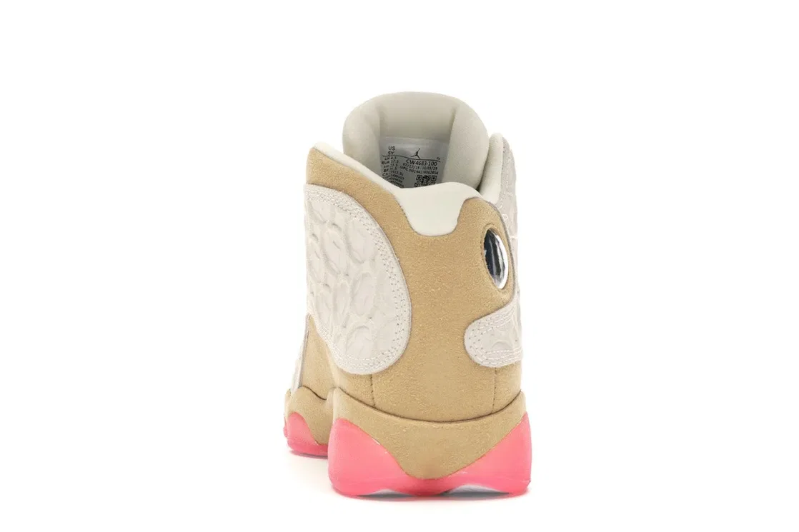 Детские кроссовки Lifestyle с принтом Jordan 13 Retro Jordan, Pale Ivory/Black-Digital Pink-Club Gold — фото 4