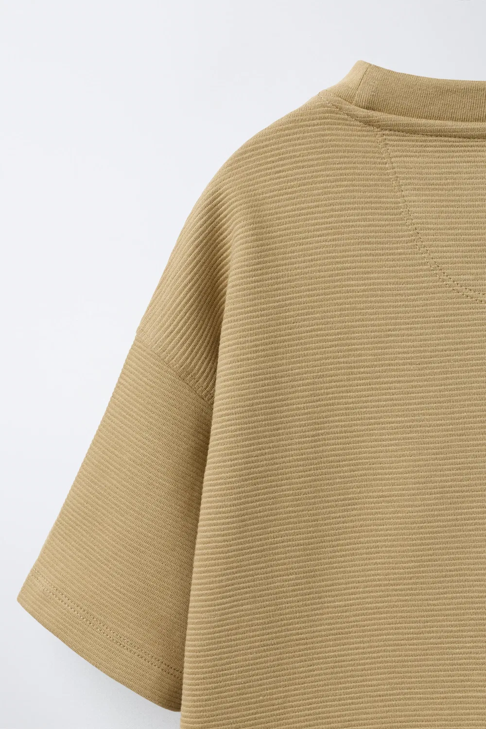 Футболка с нашивкой в виде османского пуфика ZARA, Tobacco — фото 4
