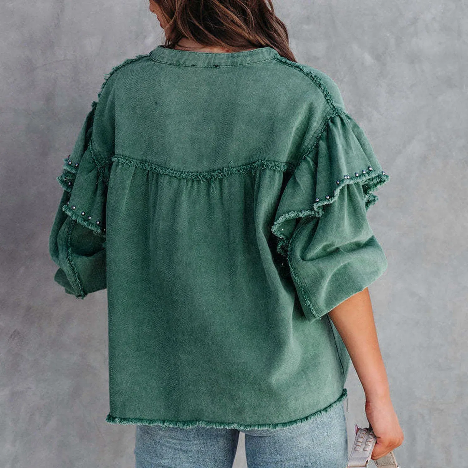 Женская джинсовая куртка с длинным рукавом, с заклепками, Mint Green — фото 4