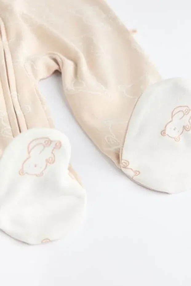 Детский комбинезон с принтом 100% Cotton Cream Teddy Bear Patterned 3-Piece Overalls Set Next Baby, Cream — фото 3