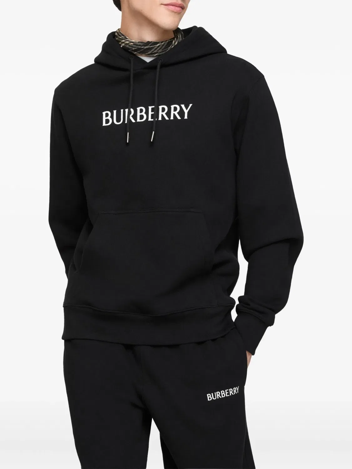 Свитшот с капюшоном и принтом логотипа Burberry, черный — фото 2