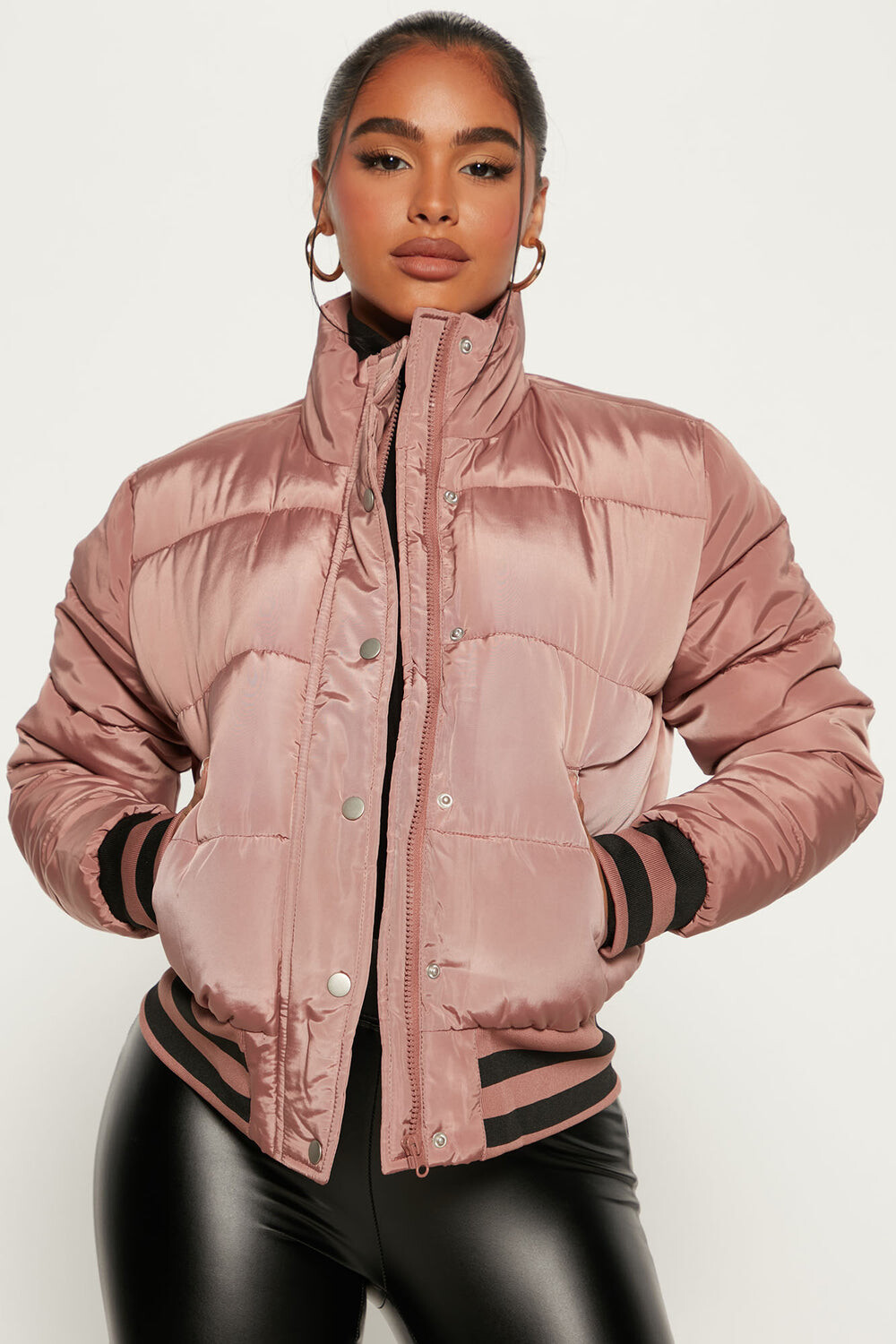 

Куртка Fashion Nova NYJK104, розовый