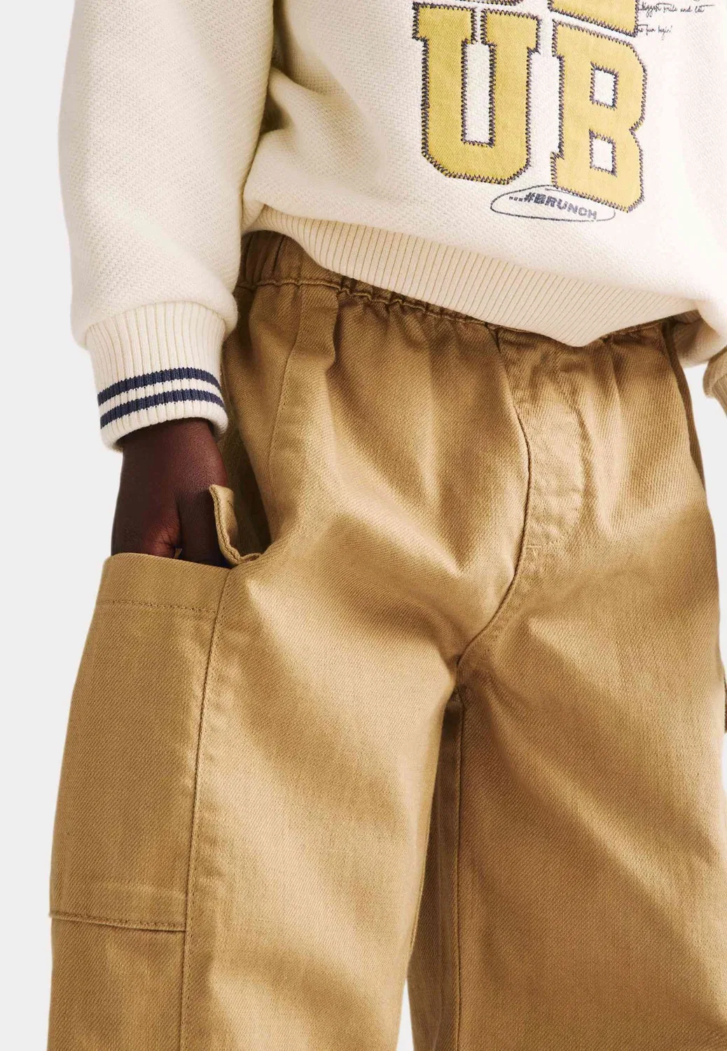Привет, забавная вышивка - брюки-карго Marks & Spencer, Neutral — фото 3