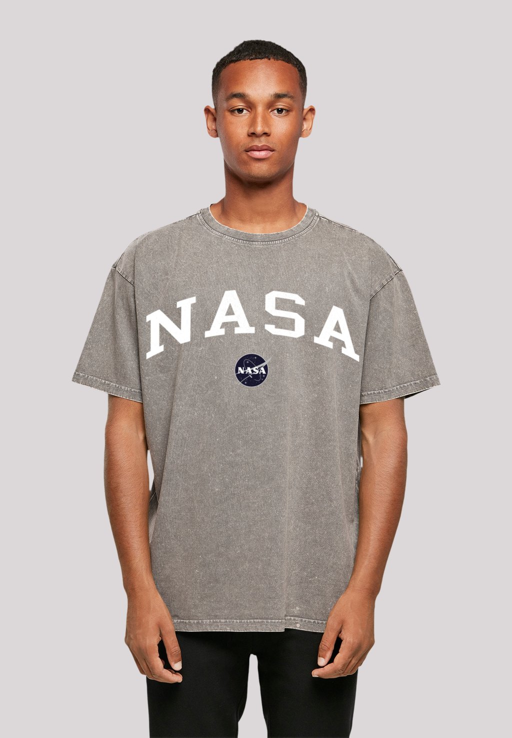 

Футболка с принтом NASA COLLEGIATE LOGO F4NT4STIC, темно-серый