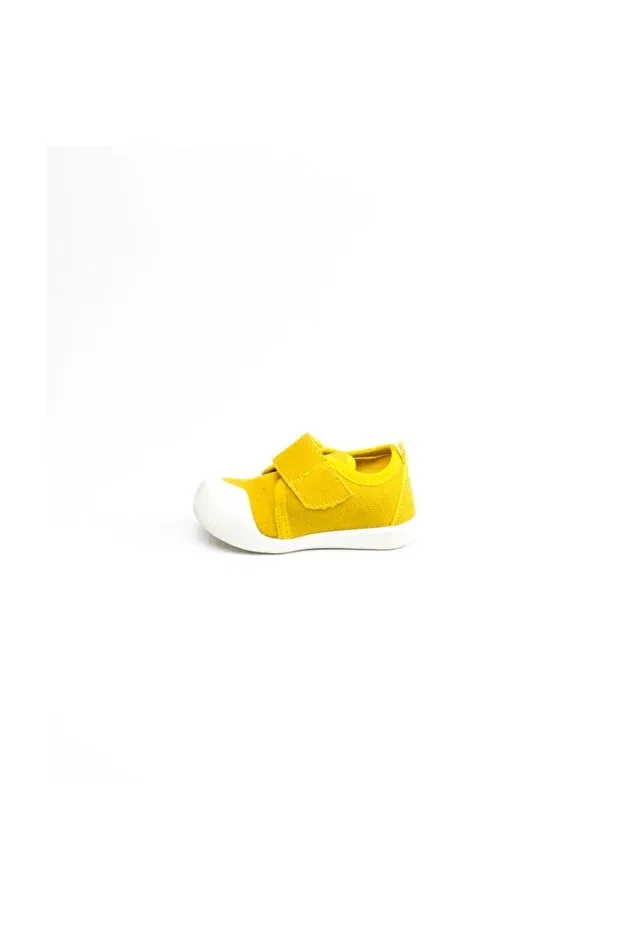 Детские туфли для девочек без каблука Vicco, Yellow Yellow