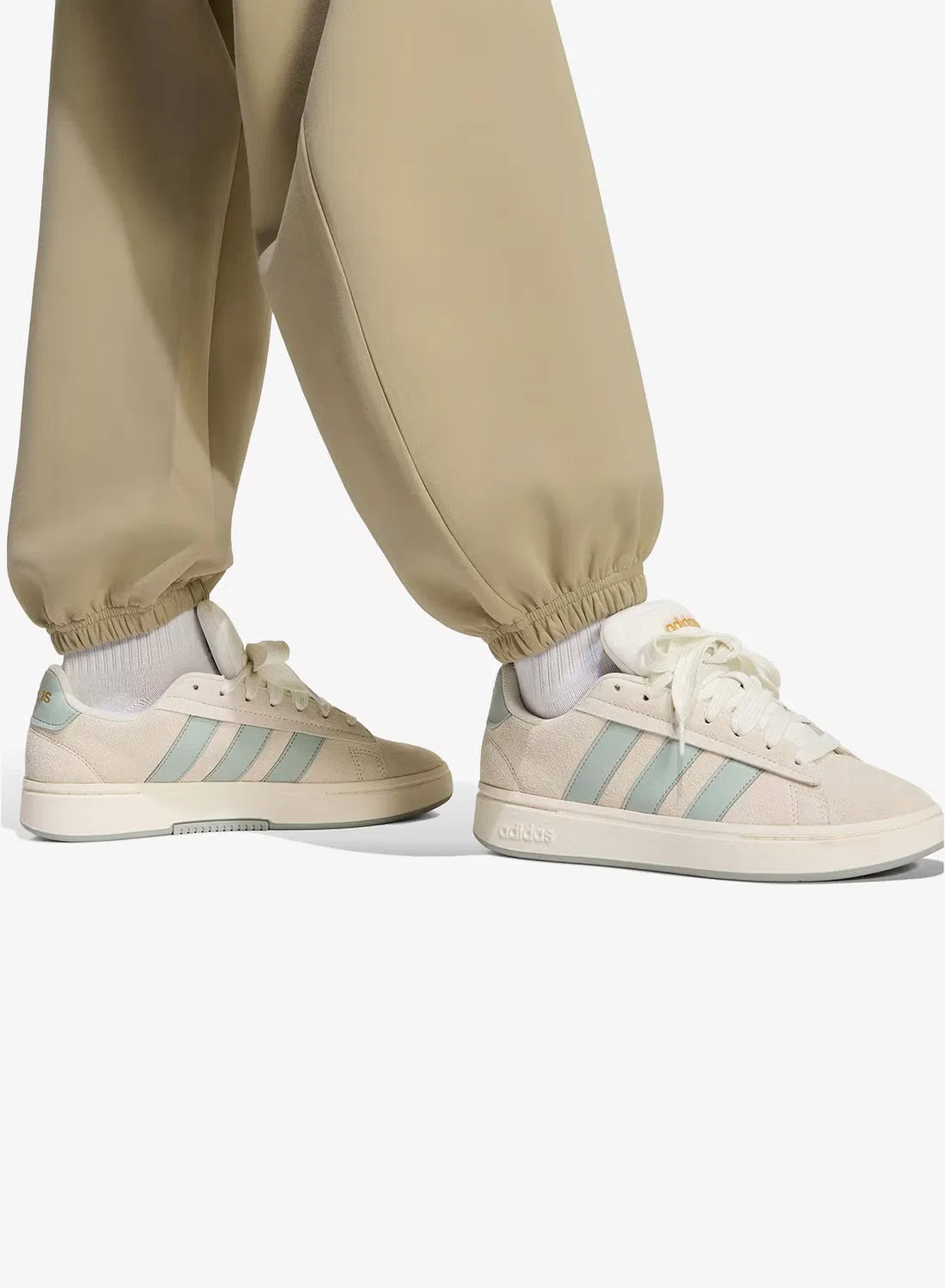 Штаны свободные Soft Lux Adidas, белый — фото 4