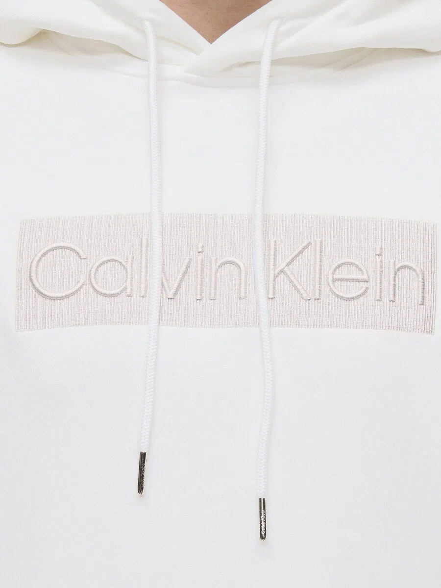 Белая толстовка Calvin Klein — фото 3