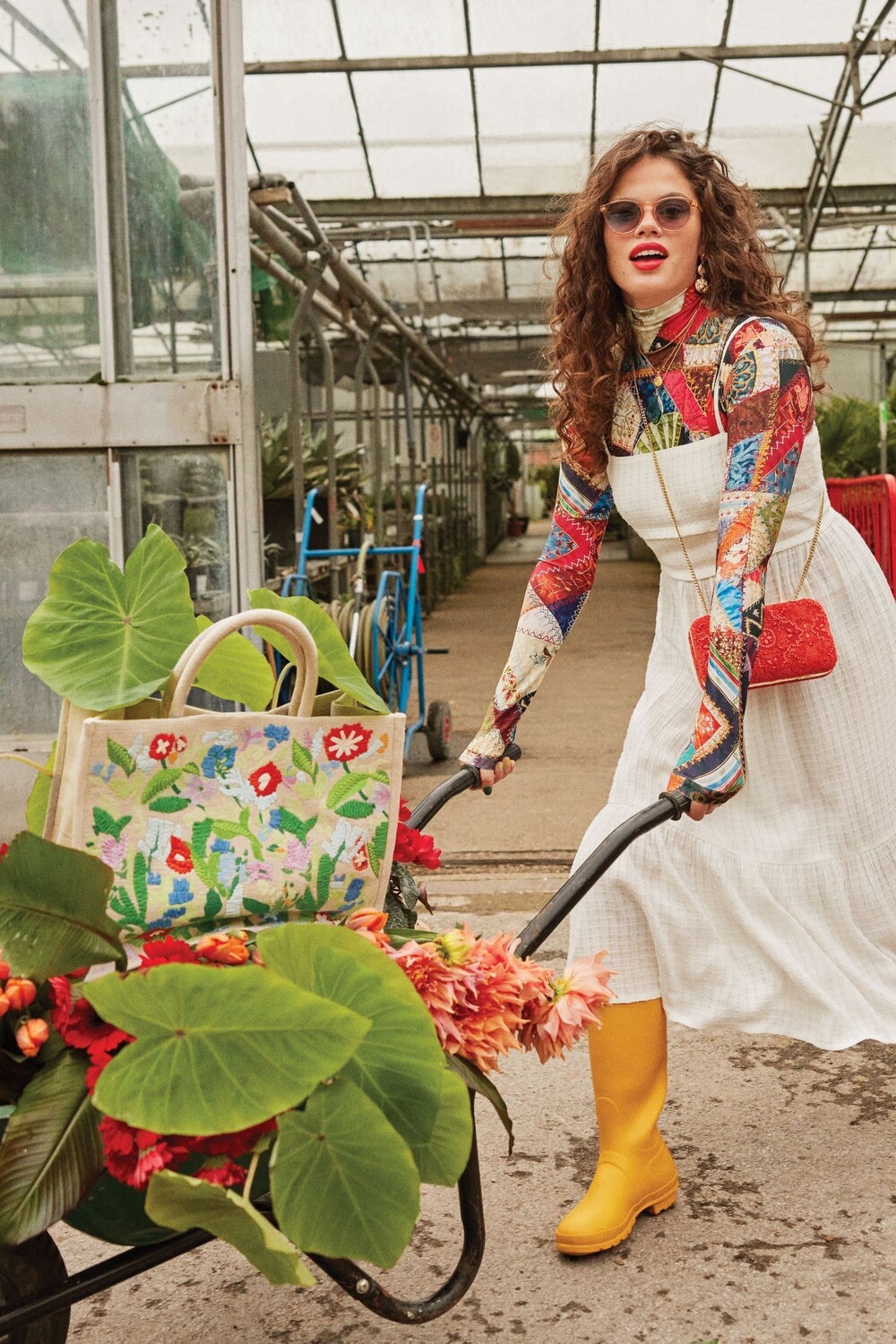 

Новое платье на бретелях Бантик сзади Accessorize