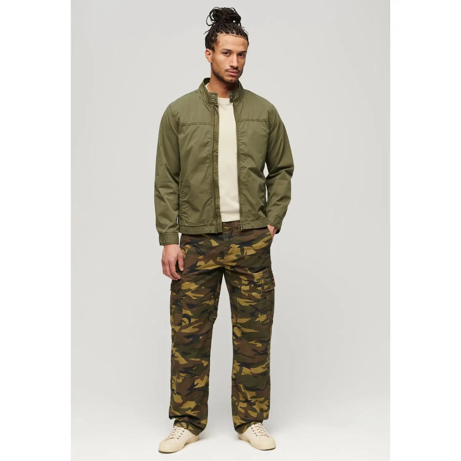 Мужская классическая куртка Harrington Superdry, Цвет Grun / Dunkelkhaki — фото 3