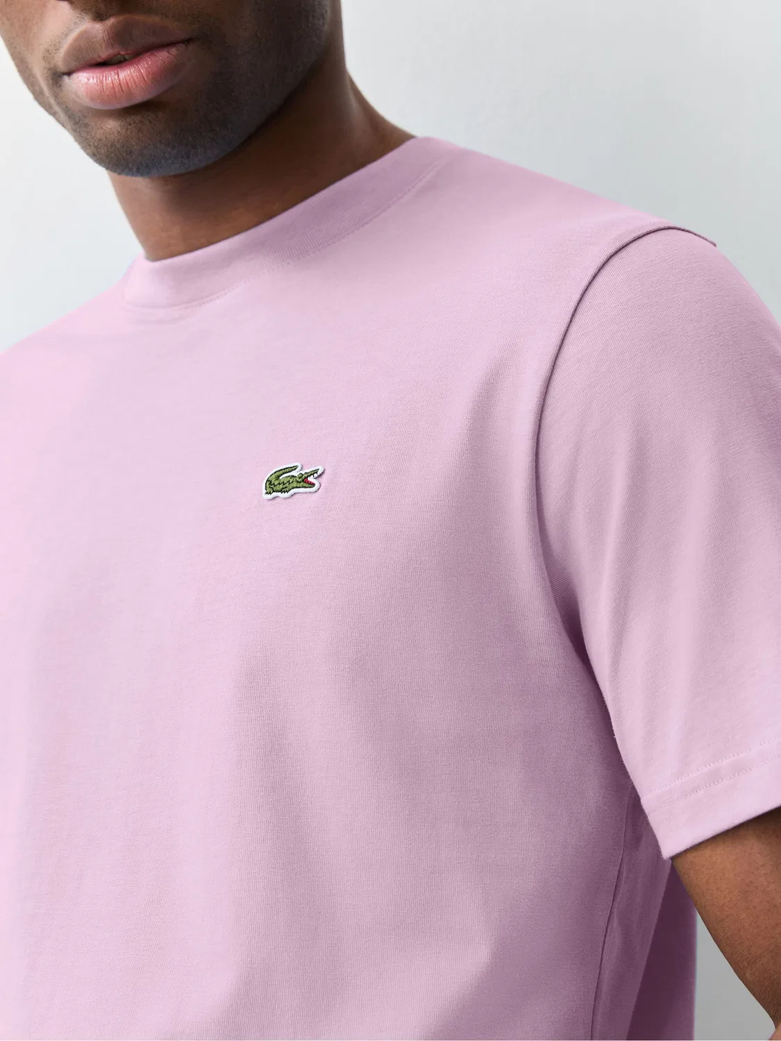 Lacoste Светло-розовая хлопковая футболка свободного кроя из джерси — фото 4