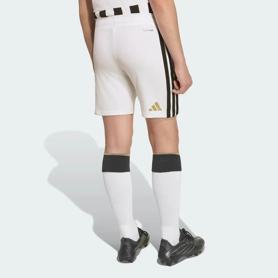 Детские спортивные шорты с длиной до колена Juventus 26/27 Home adidas, Белый — фото 2