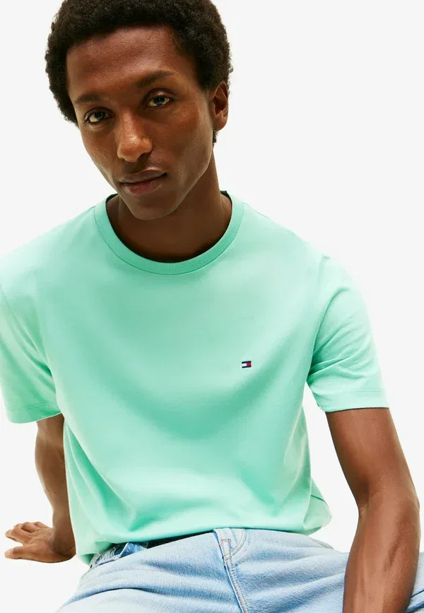 Футболка хлопковая Basic t-shirt Tommy Hilfiger, синий — фото 4
