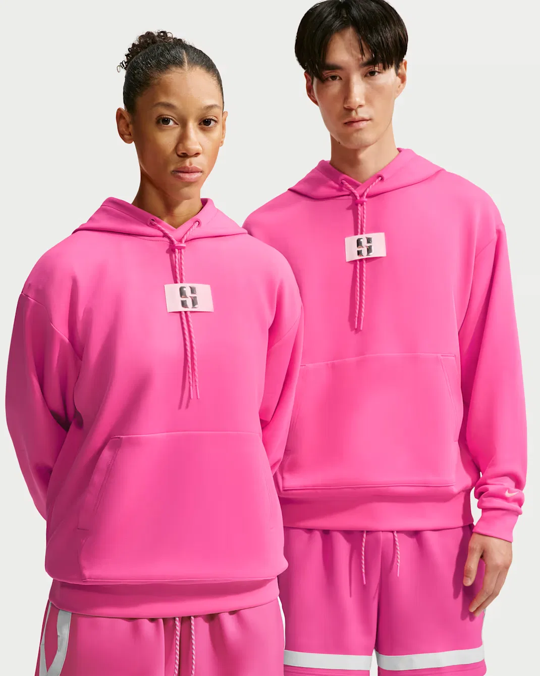 Баскетбольная толстовка Dri-FIT Sabrina Nike, Desert Pink/Ice Silver/Sail