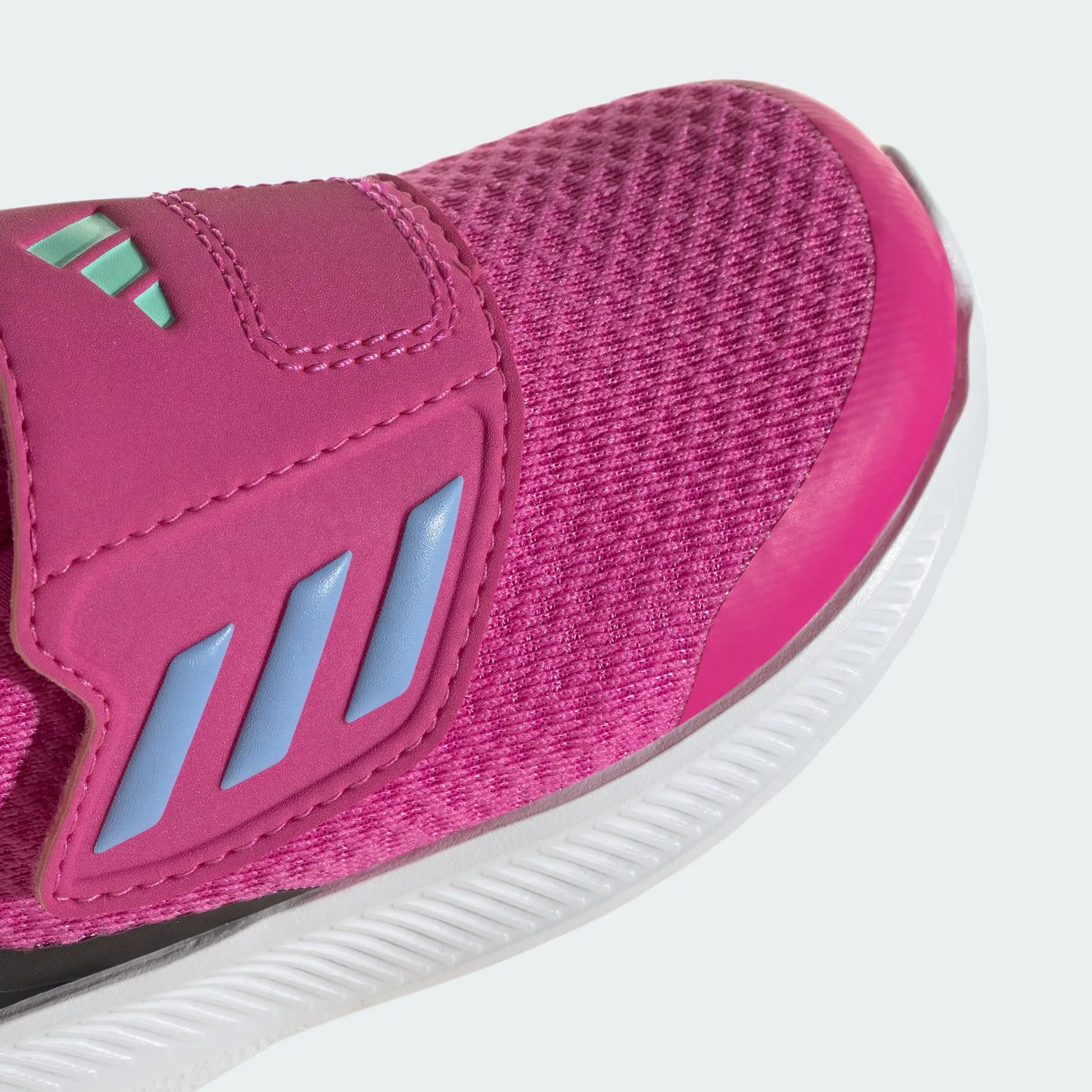 Детские кроссовки для мальчиков с липучкой Run Falcon 3.0 Adidas, Fuchsia Blue Sunrise Black — фото 4