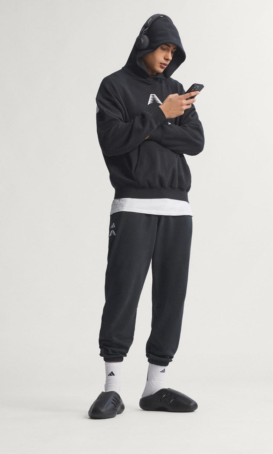 Худи Adidas Originals Anthony Edwards Believe That, черный — фото 4