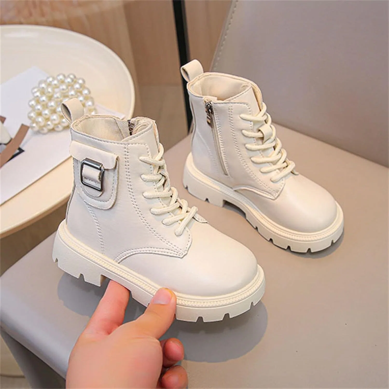 Детские зимние ботинки для девочек из замши с мехом SHOPESSA, Beige — фото 2