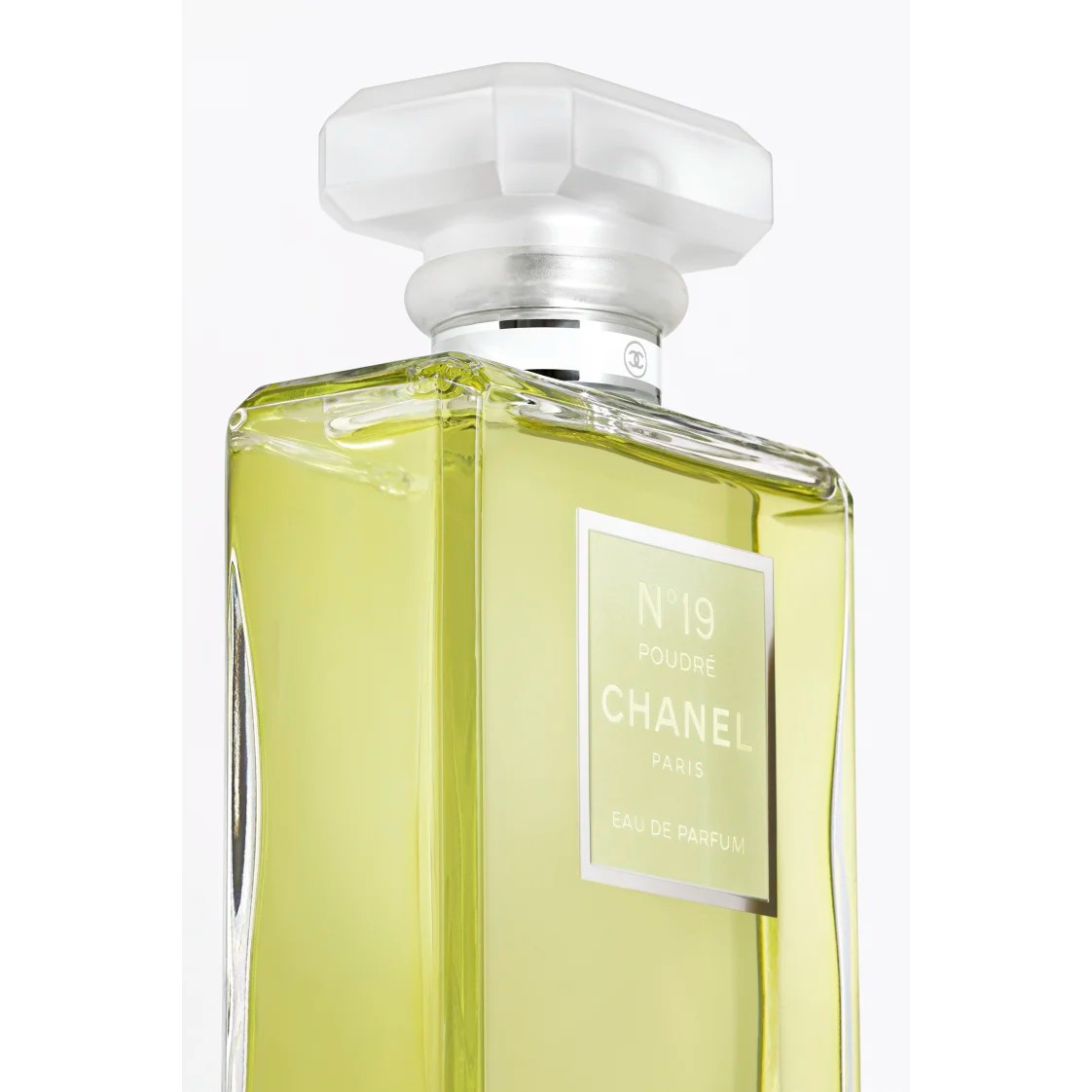 Chanel N°19 Poudre — фото 2