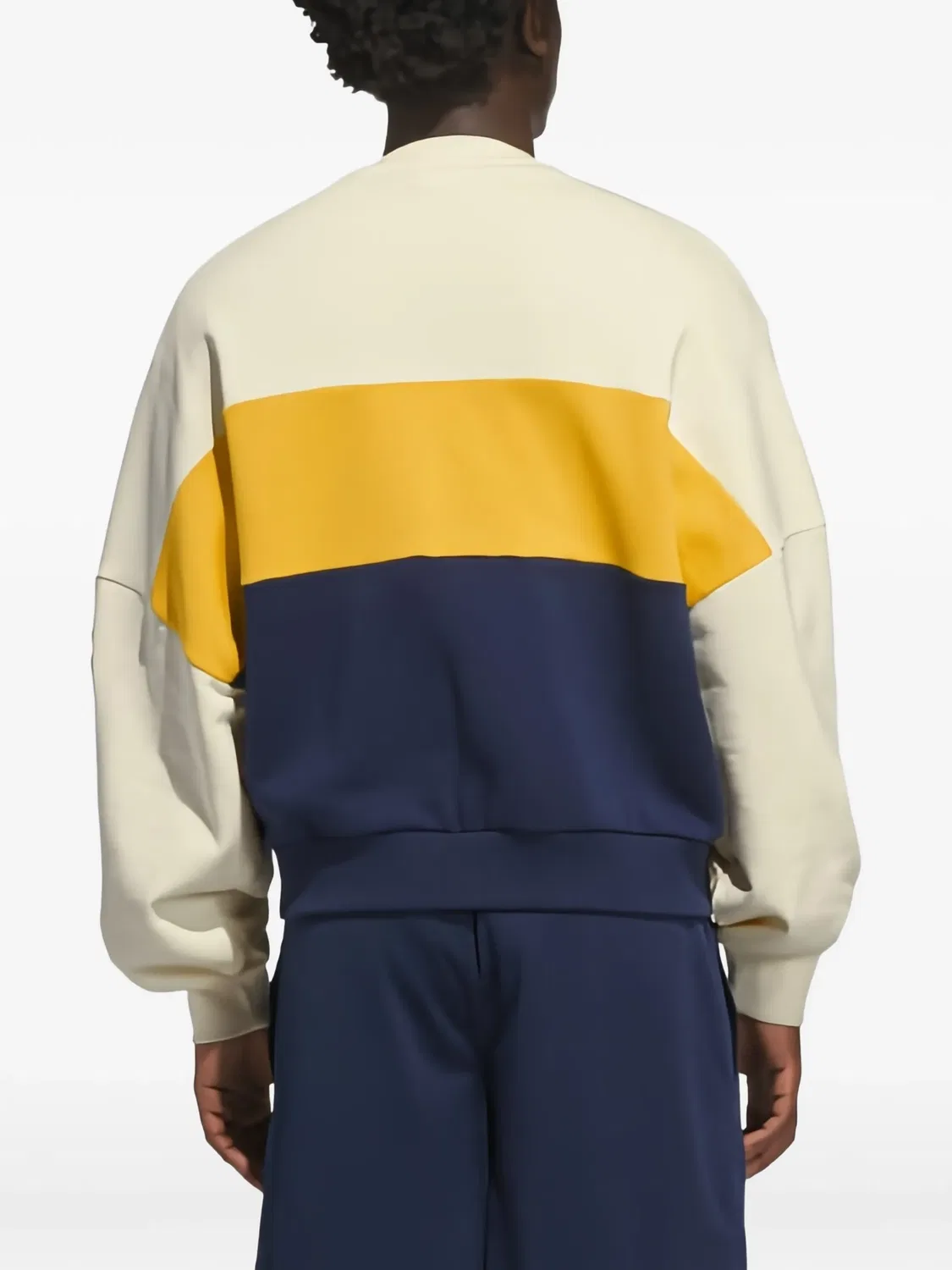 Свитер нейтральных оттенков Adidas, нейтральные — фото 2