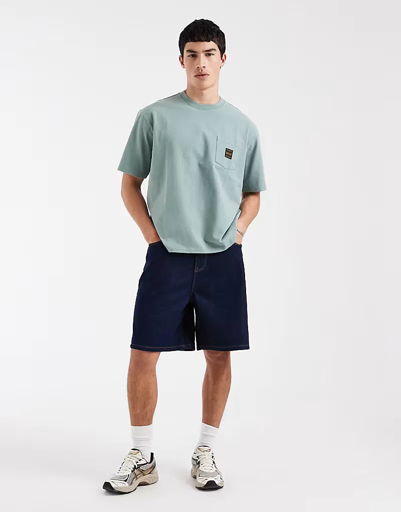 Футболка Levi's Workwear с карманом, зеленого — фото 2