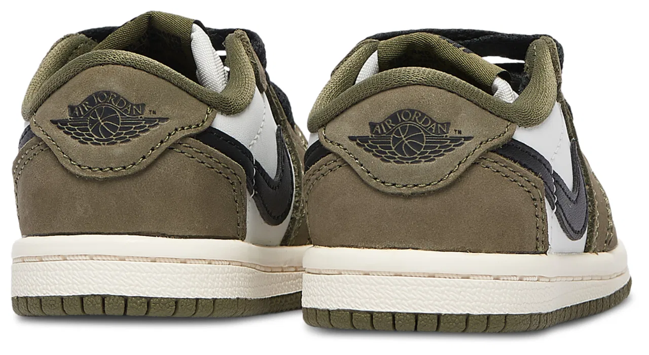 Кроссовки для мальчиков AJ 1 Retro Low OG Jordan, цвет Black/Summit White/Medium Olive — фото 3