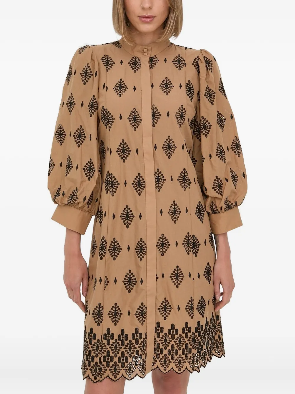 

Вышитое мини-платье с рукавами-буфами Bruuns Bazaar, нейтральный