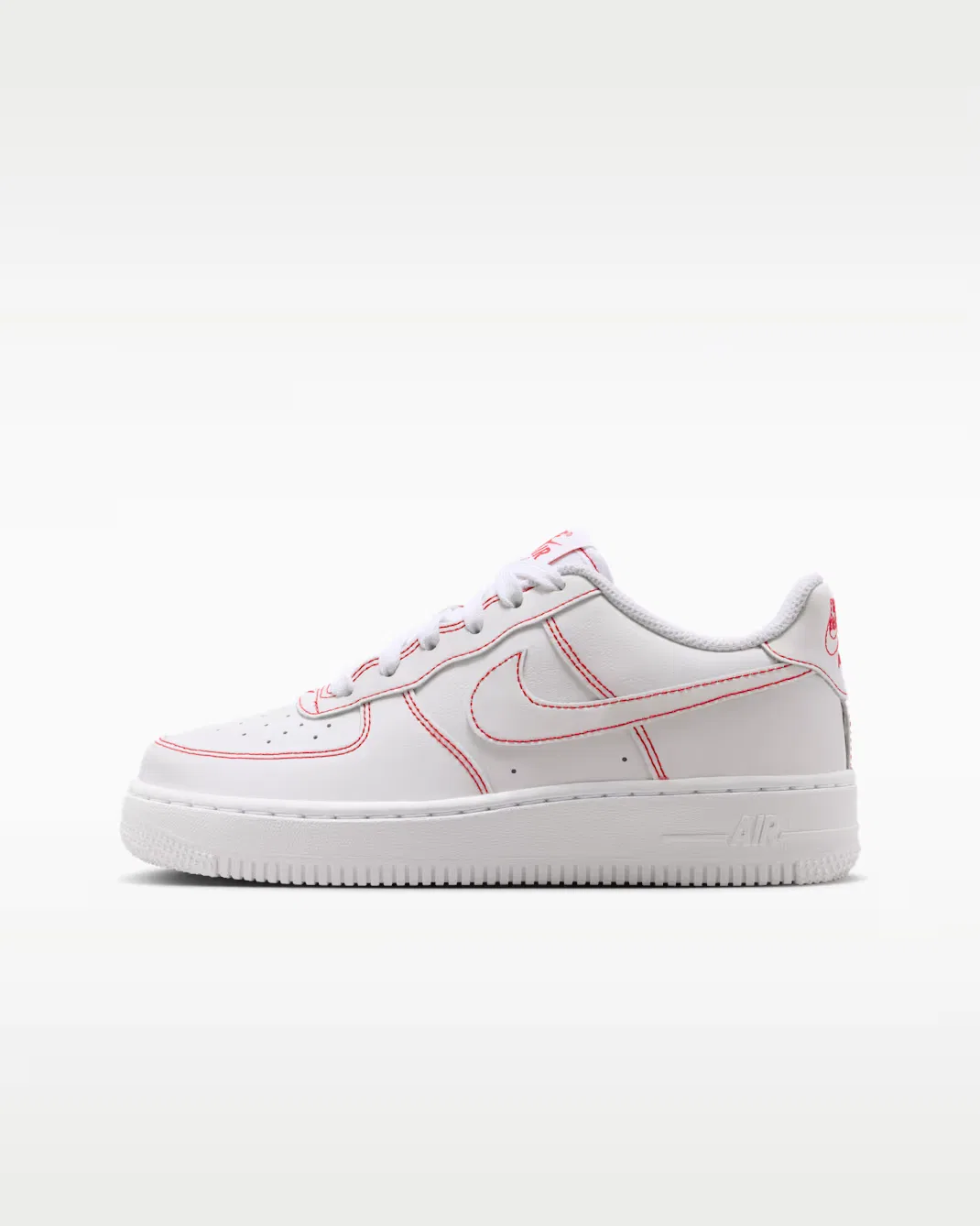 Кроссовки для детей постарше Nike Air Force 1 LV8, White/University Red