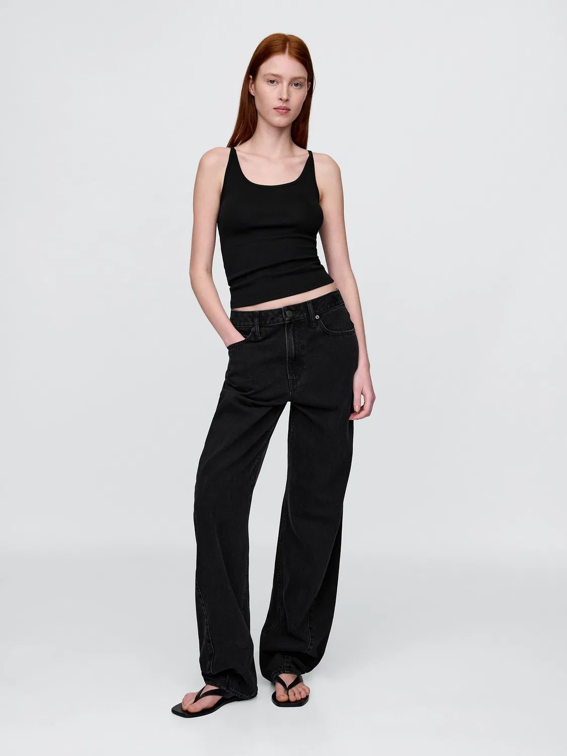 Топ-кроп Gap Modern Crop Cami, черный — фото 3