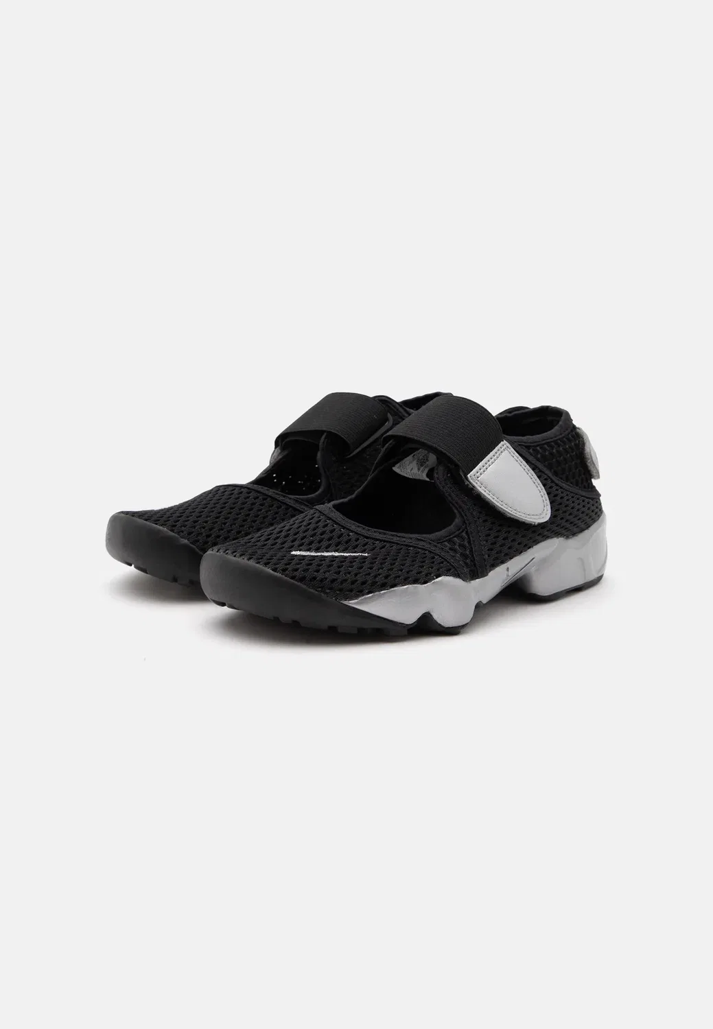 Кроссовки Rift 2 SE унисекс Nike Sportswear, Black/Metallic Silver-Coloured — фото 2