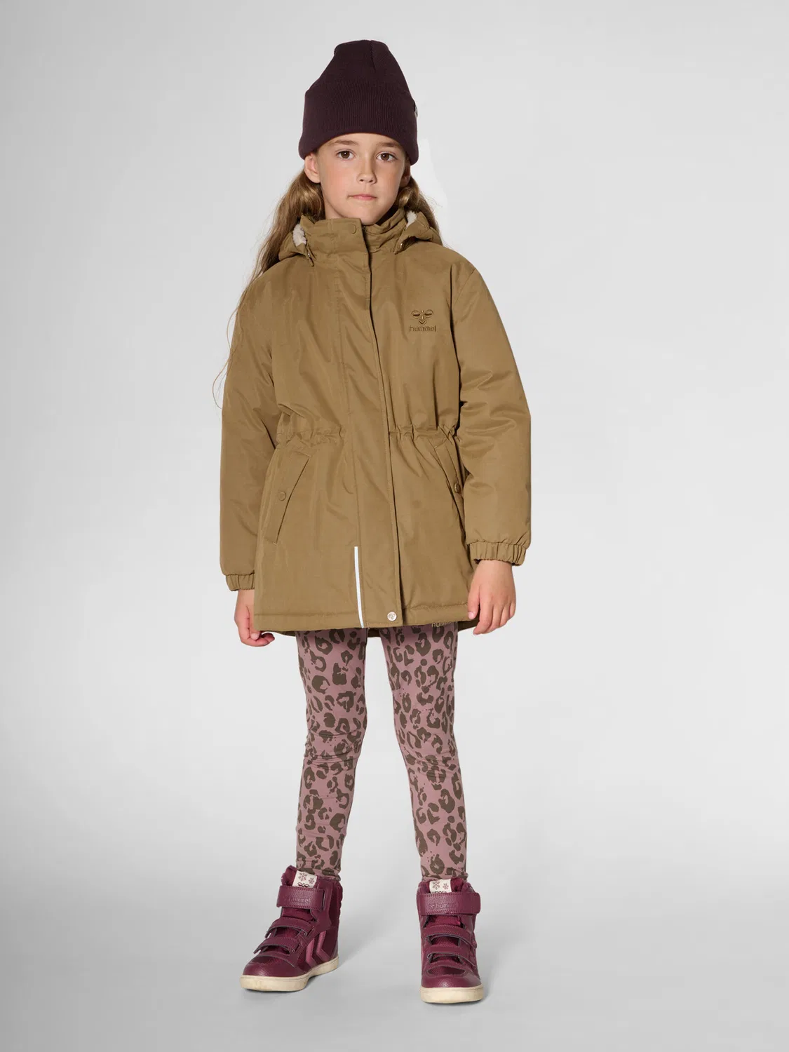 Детская куртка на молнии Hmlathena Lifestyle Hummel, Naturweiß Taupebeige — фото 4