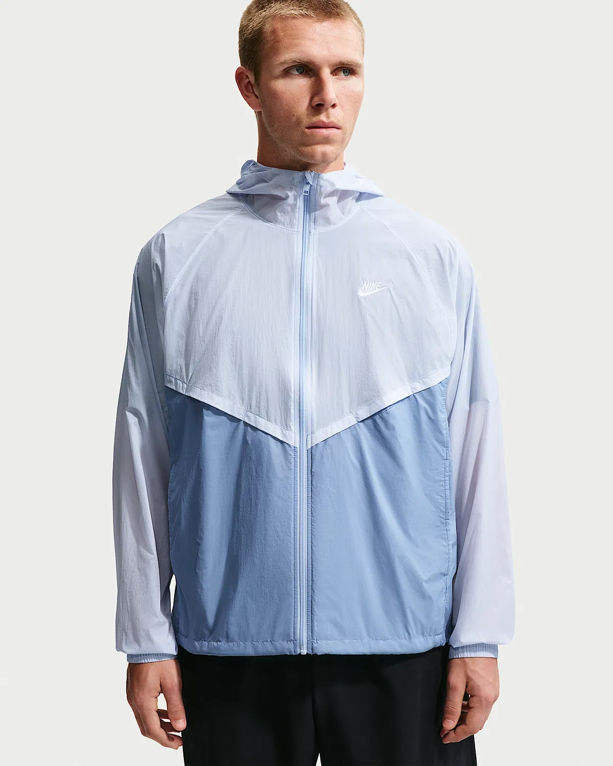 Мужская нестеганая куртка-ветровка Nike Windrunner на молнии с защитой от УФ, Hydrogen Blue/Work Blue/White