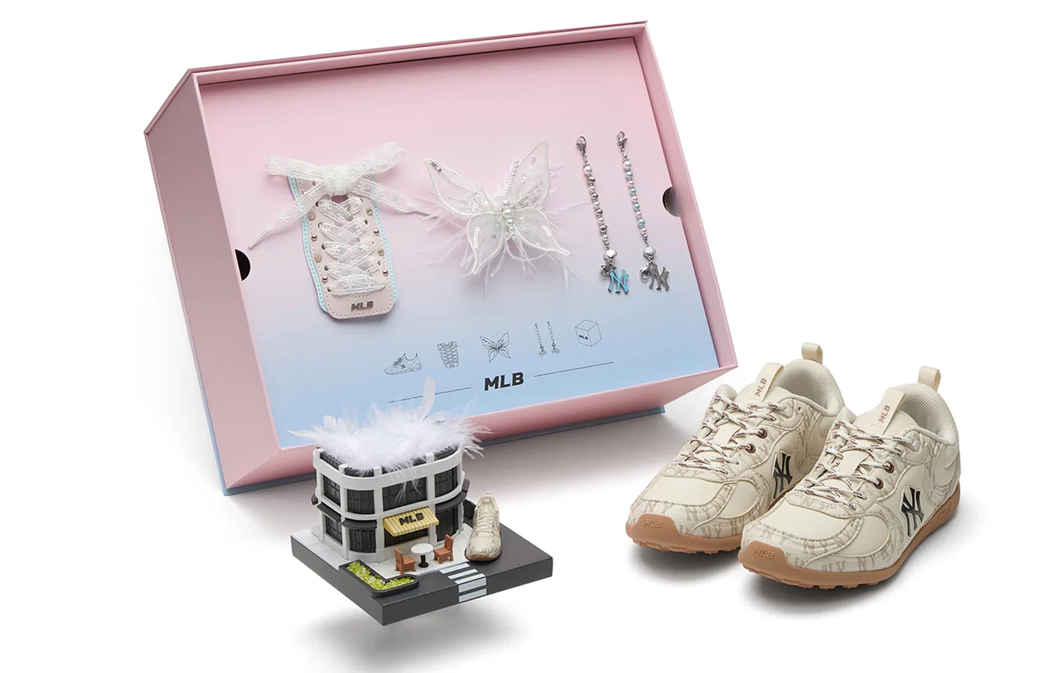 Детские кроссовки с принтом German Army Trainers Mid Top Ivory MLB
