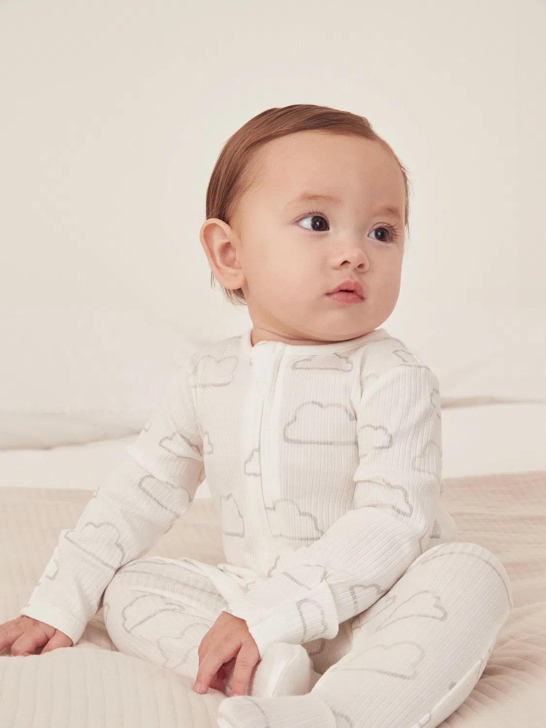 Слип с рифленым узором и облачным принтом The White Company, белый
